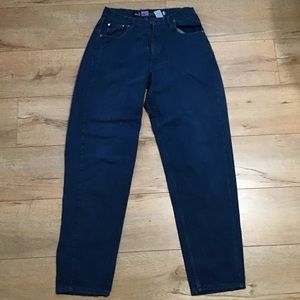 DIED DARK DEEP BLUE